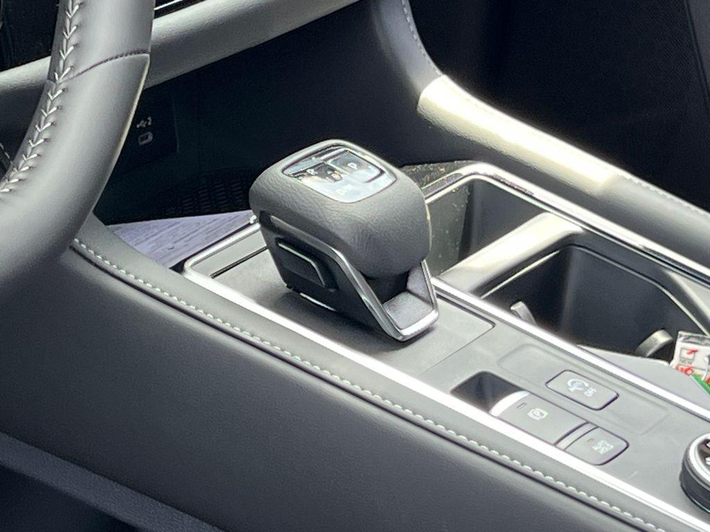 new 2026 Nissan Pathfinder car, priced at $43,889