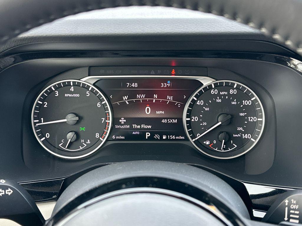 new 2025 Nissan Pathfinder car, priced at $37,985