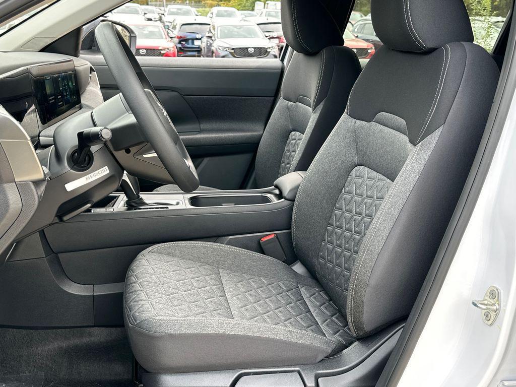 new 2026 Nissan Kicks car, priced at $26,026