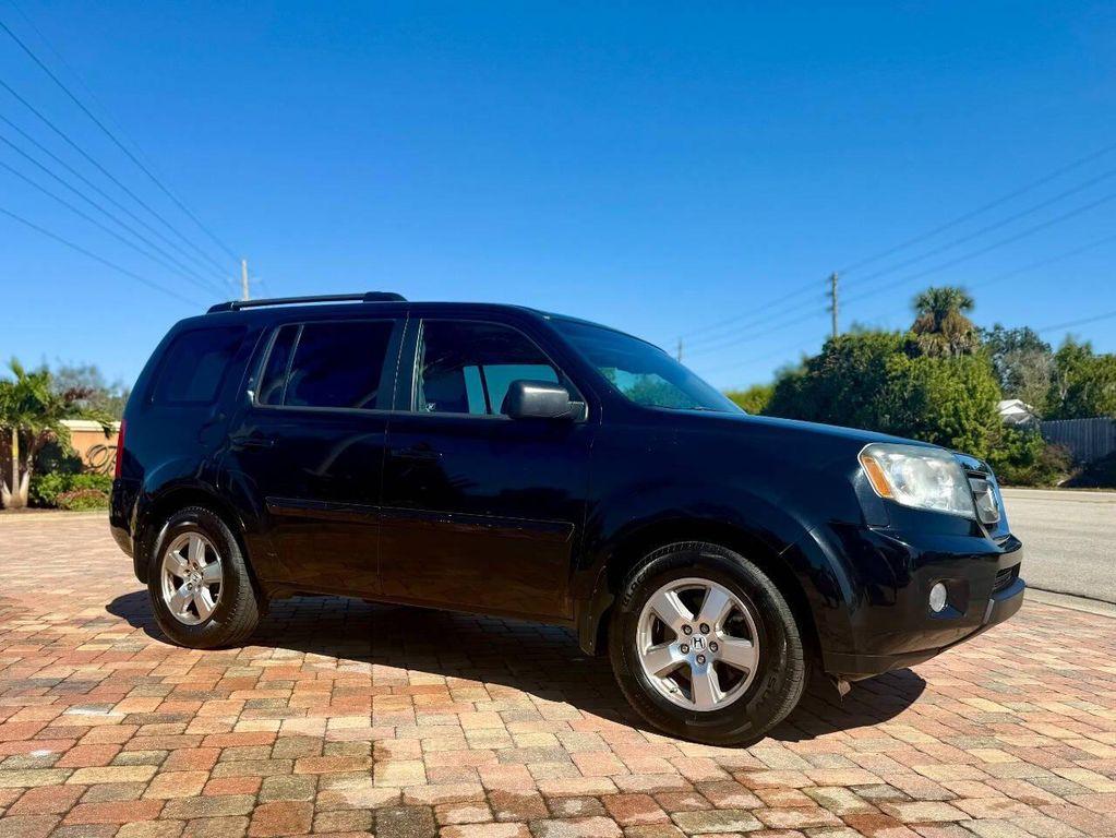 used 2011 Honda Pilot car, priced at $7,495