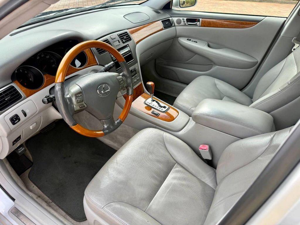used 2005 Lexus ES 330 car, priced at $8,995
