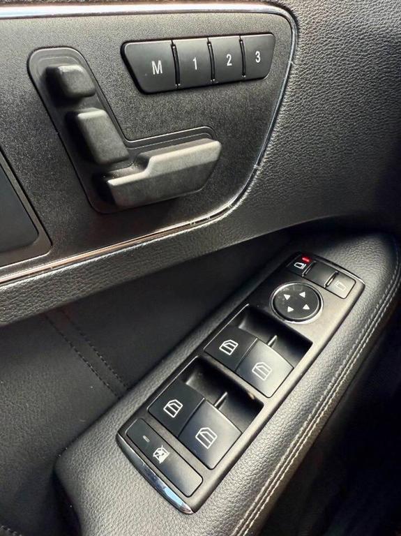 used 2010 Mercedes-Benz E-Class car, priced at $11,995