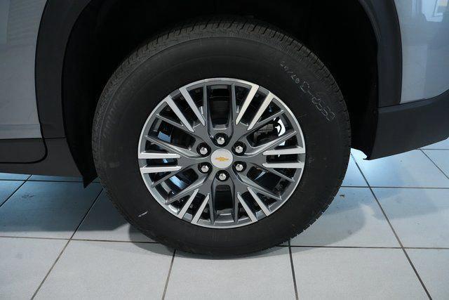 new 2026 Chevrolet Traverse car, priced at $43,565