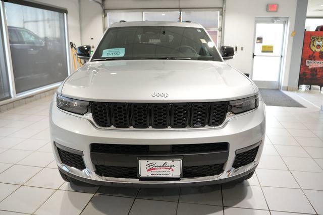 used 2025 Jeep Grand Cherokee L car, priced at $39,995