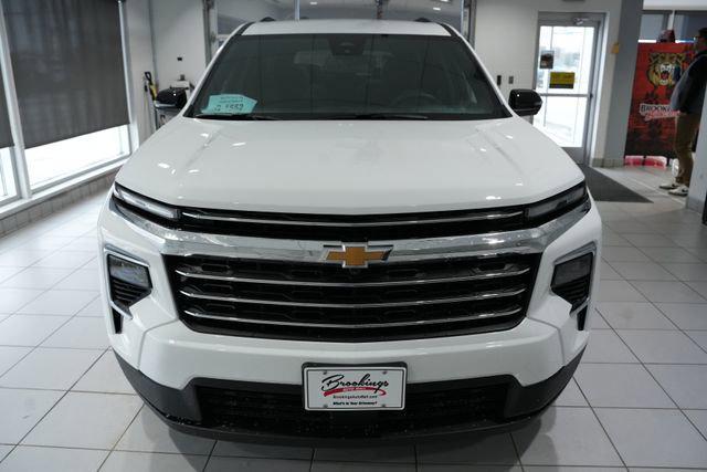 new 2026 Chevrolet Traverse car, priced at $43,624