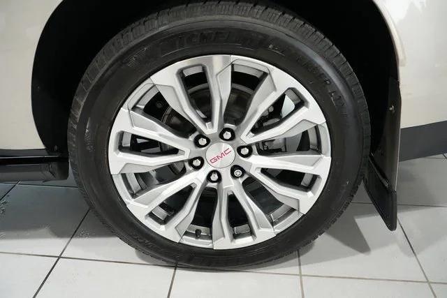 used 2021 GMC Yukon XL car, priced at $46,995