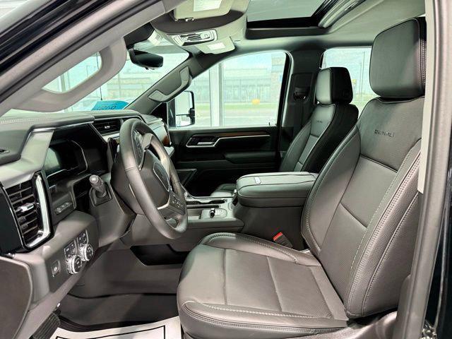 used 2025 GMC Sierra 2500 car, priced at $78,495