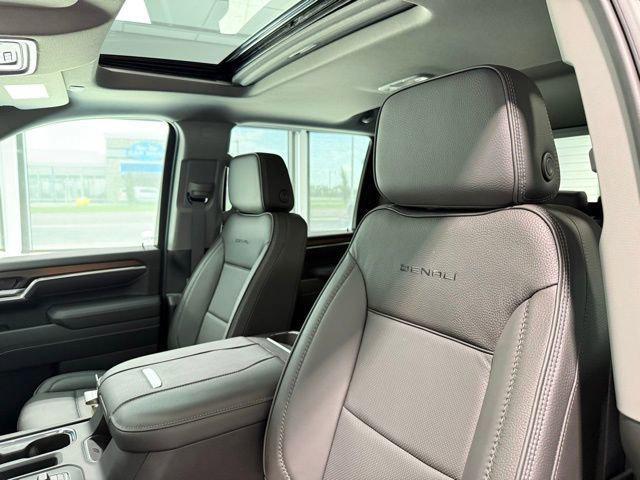 used 2025 GMC Sierra 2500 car, priced at $78,495