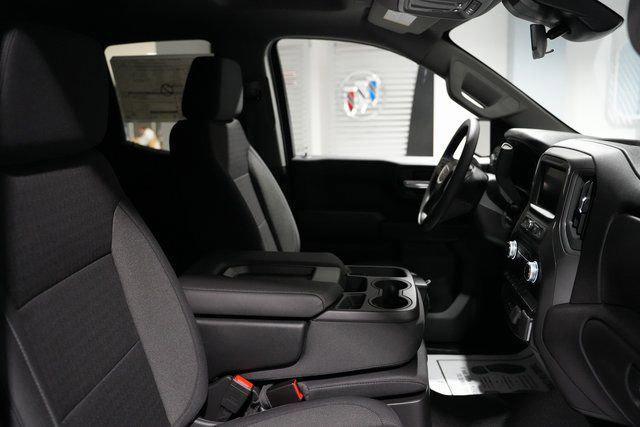 new 2026 GMC Sierra 1500 car, priced at $40,085