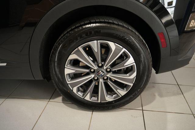 used 2025 Buick Envision car, priced at $29,995