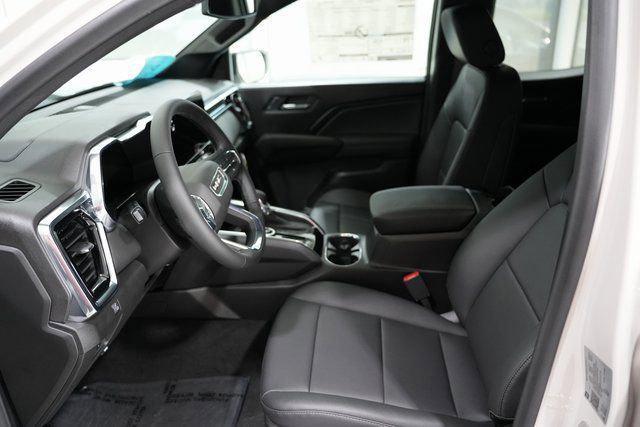 new 2026 GMC Canyon car, priced at $46,433