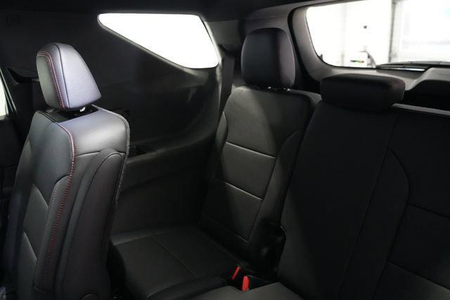 new 2026 Chevrolet Traverse car, priced at $54,198