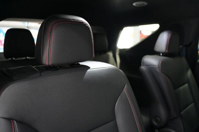 new 2026 Chevrolet Traverse car, priced at $54,198