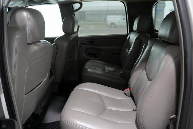 used 2005 GMC Yukon XL car, priced at $13,995
