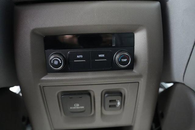 used 2021 Chevrolet Traverse car, priced at $25,995