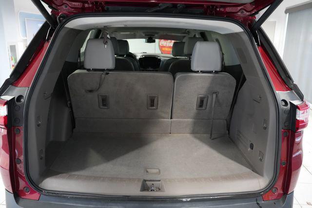 used 2021 Chevrolet Traverse car, priced at $25,995