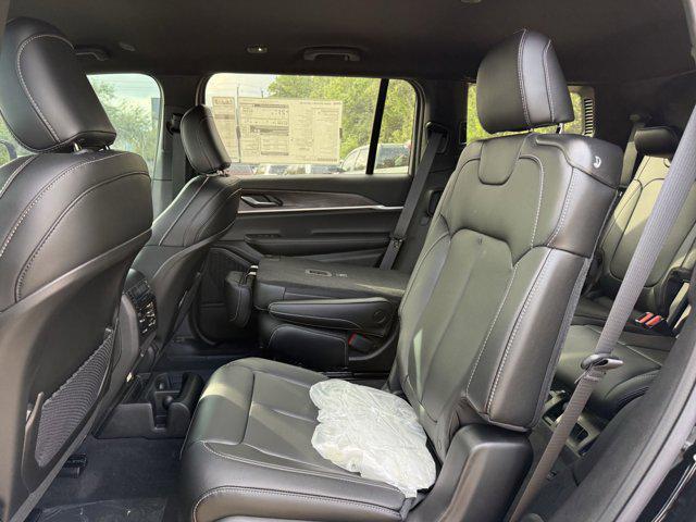 new 2025 Jeep Grand Cherokee L car, priced at $42,017