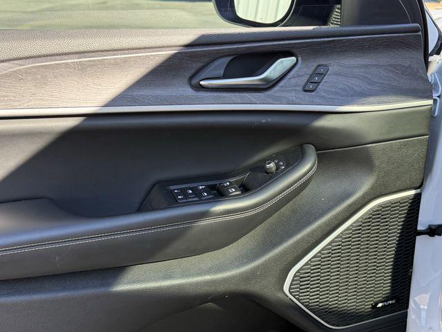 used 2022 Jeep Grand Cherokee 4xe car, priced at $28,000