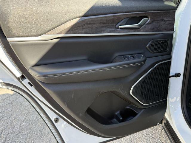 used 2022 Jeep Grand Cherokee 4xe car, priced at $28,000