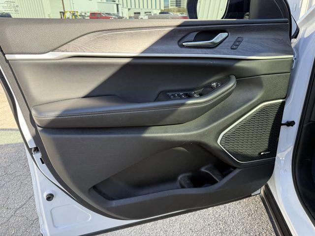 used 2022 Jeep Grand Cherokee 4xe car, priced at $28,000