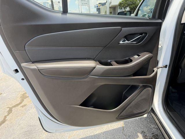 used 2020 Chevrolet Traverse car, priced at $25,495