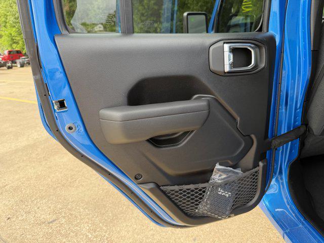 new 2026 Jeep Wrangler car, priced at $43,101