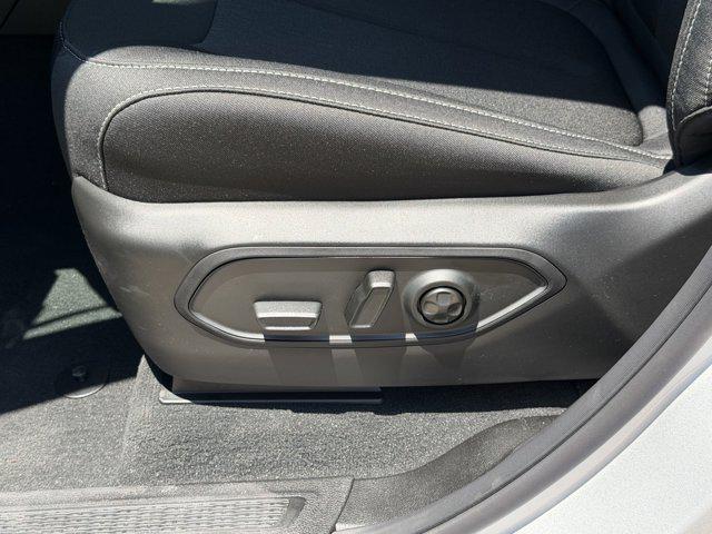new 2026 Jeep Grand Cherokee car, priced at $41,764