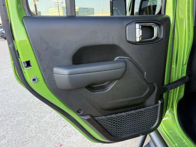 new 2025 Jeep Wrangler car, priced at $61,080