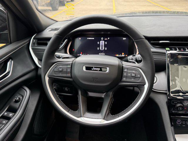 new 2025 Jeep Grand Cherokee car, priced at $36,930