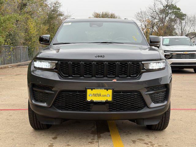 new 2025 Jeep Grand Cherokee car, priced at $36,930