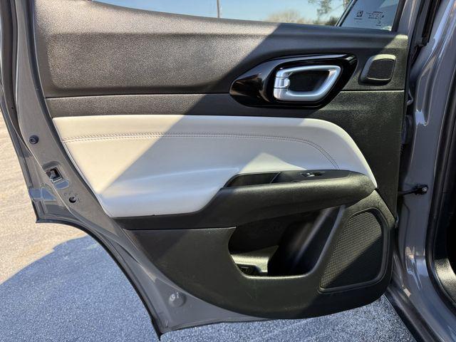 used 2022 Jeep Compass car, priced at $18,000