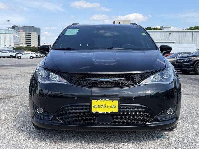 used 2020 Chrysler Pacifica Hybrid car, priced at $22,644