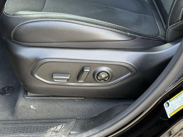 used 2024 Jeep Grand Cherokee L car, priced at $33,492