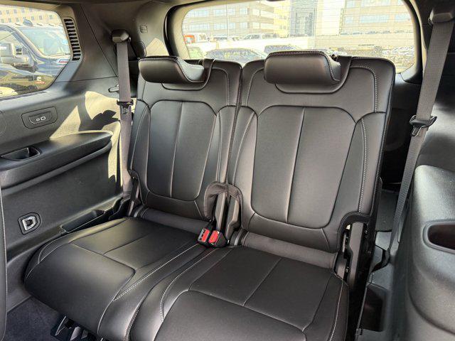 new 2025 Jeep Grand Cherokee L car, priced at $38,518