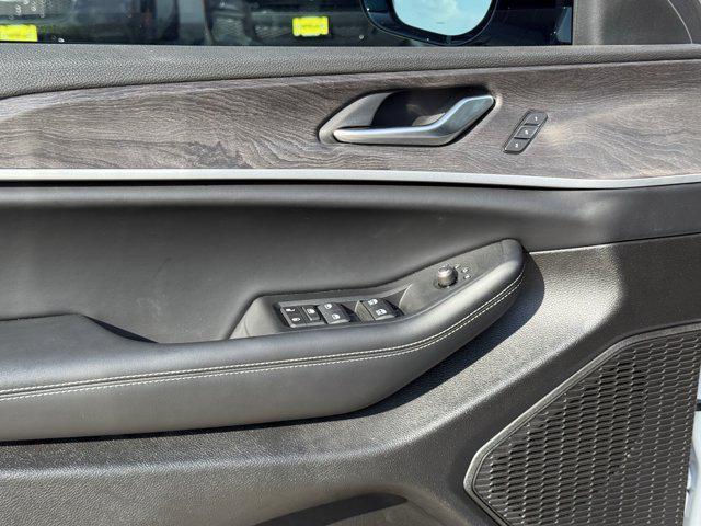 new 2025 Jeep Grand Cherokee L car, priced at $38,518