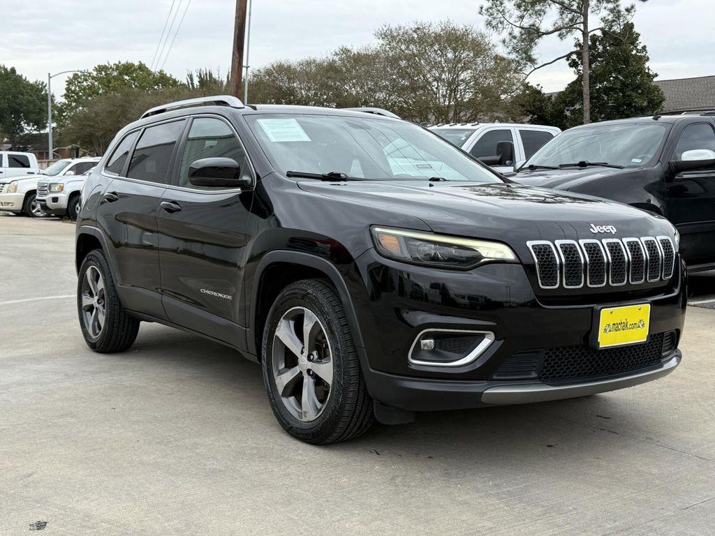 used 2019 Jeep Cherokee car, priced at $13,500