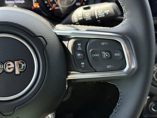 new 2025 Jeep Wrangler car, priced at $48,305