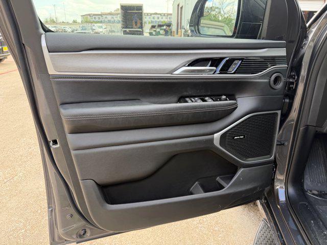 new 2026 Jeep Grand Wagoneer car, priced at $72,240