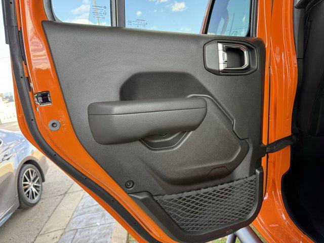 new 2025 Jeep Wrangler car, priced at $59,980