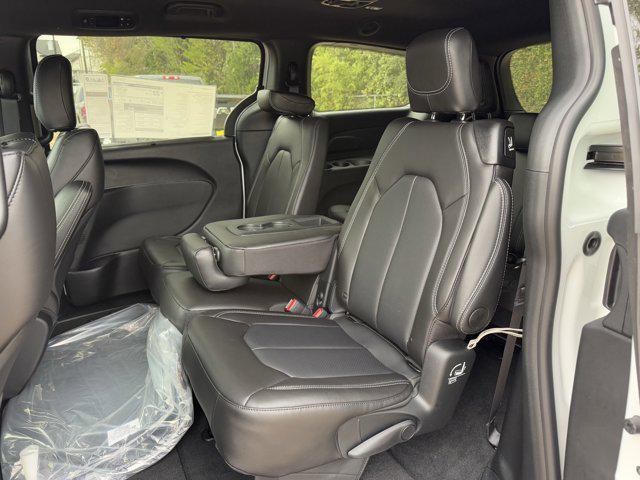 new 2026 Chrysler Pacifica car, priced at $46,484