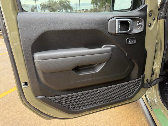 new 2026 Jeep Wrangler car, priced at $45,288