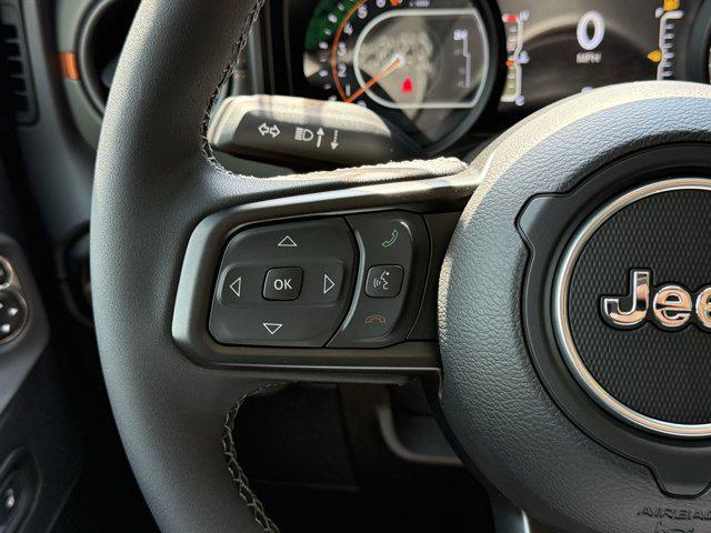 new 2025 Jeep Gladiator car, priced at $44,784