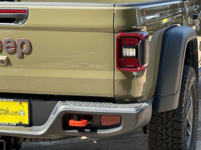 new 2025 Jeep Gladiator car, priced at $43,558