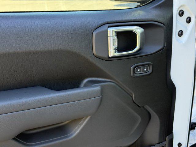 new 2026 Jeep Wrangler car, priced at $38,376