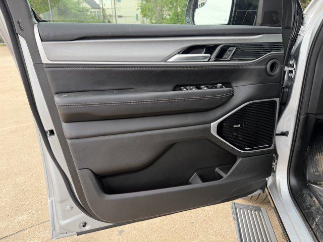 new 2026 Jeep Grand Wagoneer car, priced at $78,593