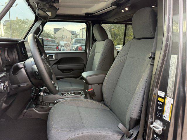 new 2026 Jeep Gladiator car, priced at $38,481