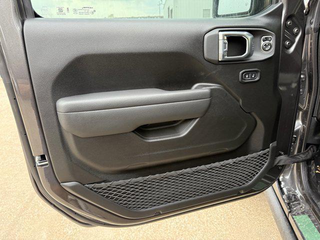 new 2026 Jeep Wrangler car, priced at $45,288