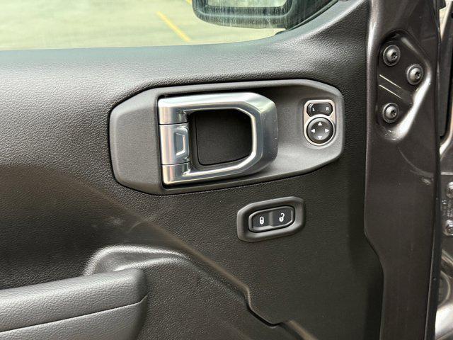 new 2026 Jeep Wrangler car, priced at $45,288