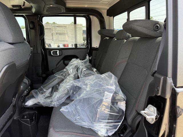 new 2025 Jeep Gladiator car, priced at $41,464