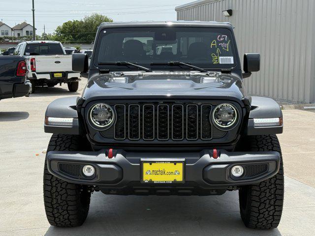 new 2025 Jeep Gladiator car, priced at $41,464